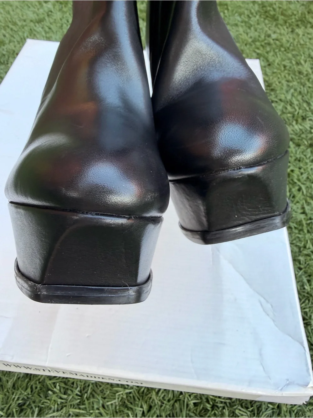 Steve Madden Kilo Black Leather Platform Ankle Booties Side Zip Round Toe 8M